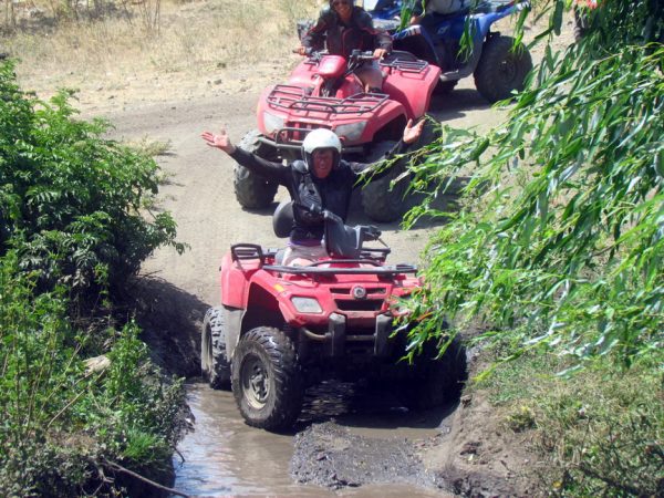 GODZILA Jeep Safari - Image 2