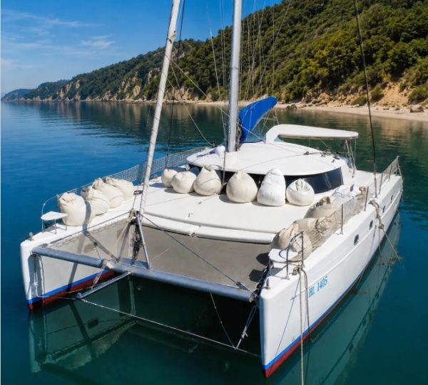 Premium Catamaran Infinity - Image 2