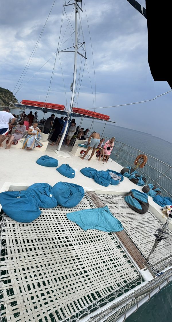 Catamaran Bubo – Morning & Afternoon Sea Picnic - Image 10