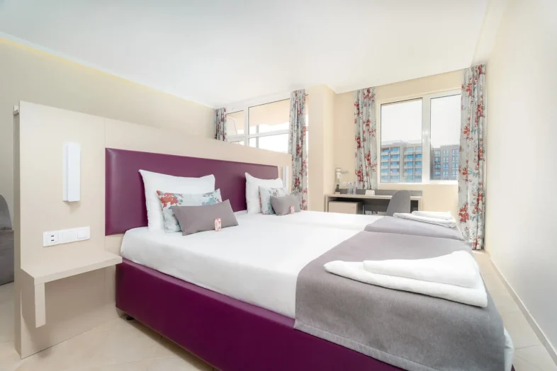 Open-plan Suite at MPM Hotel Astoria