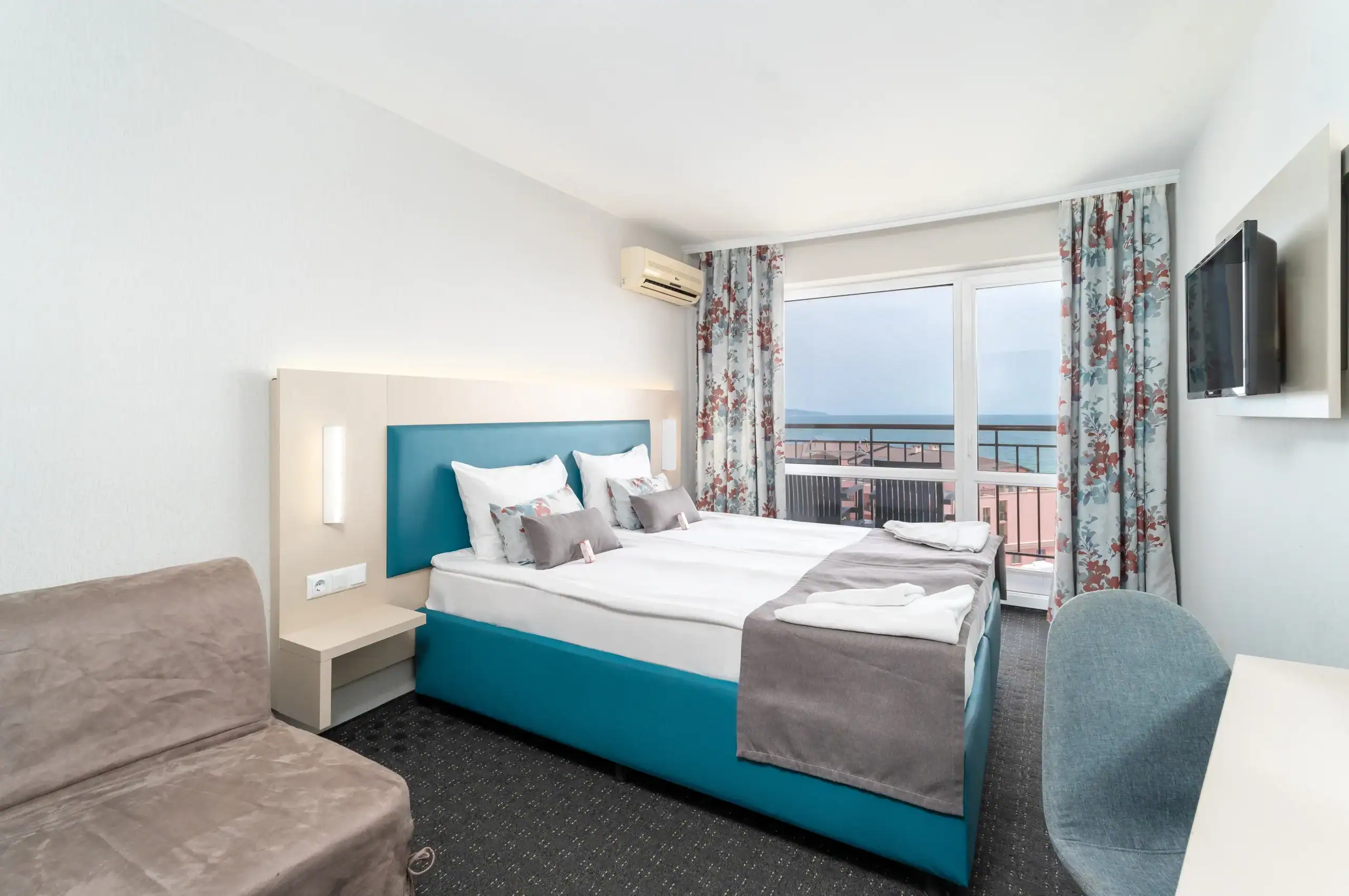 Double Room interior at MPM Hotel Orel