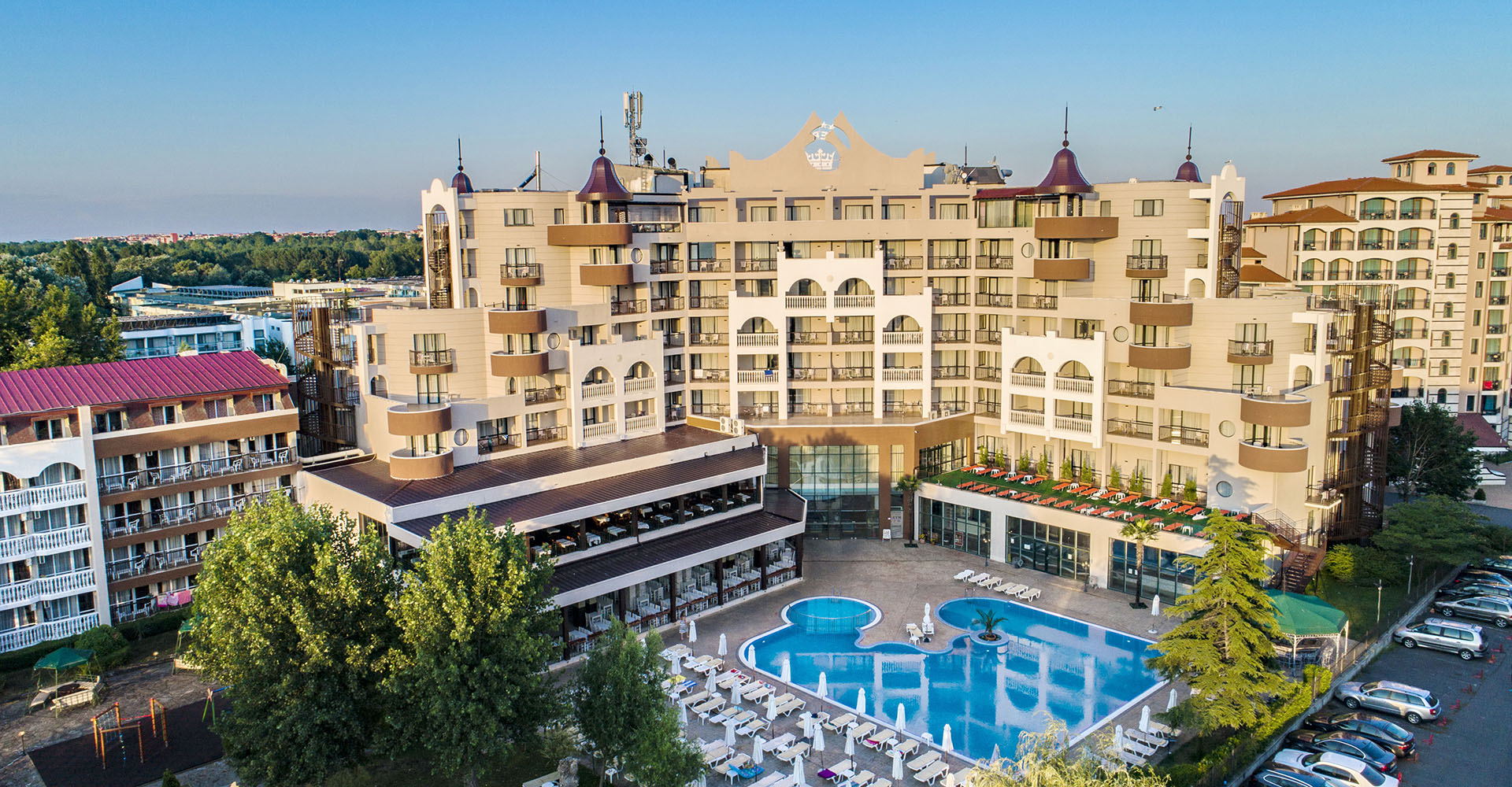 HI Hotels Imperial Resort exterior and pool
