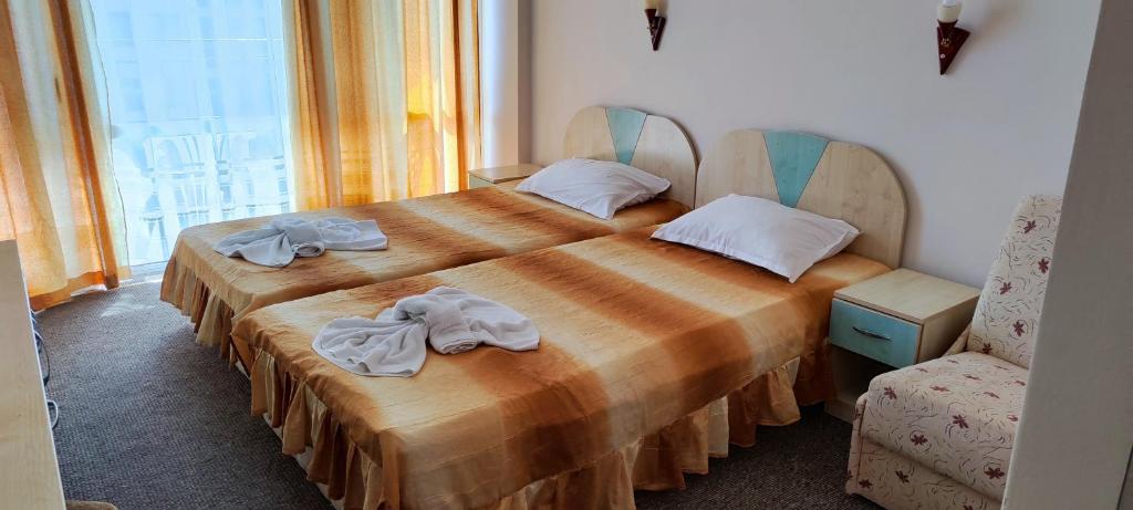 Hotel Arda twin room