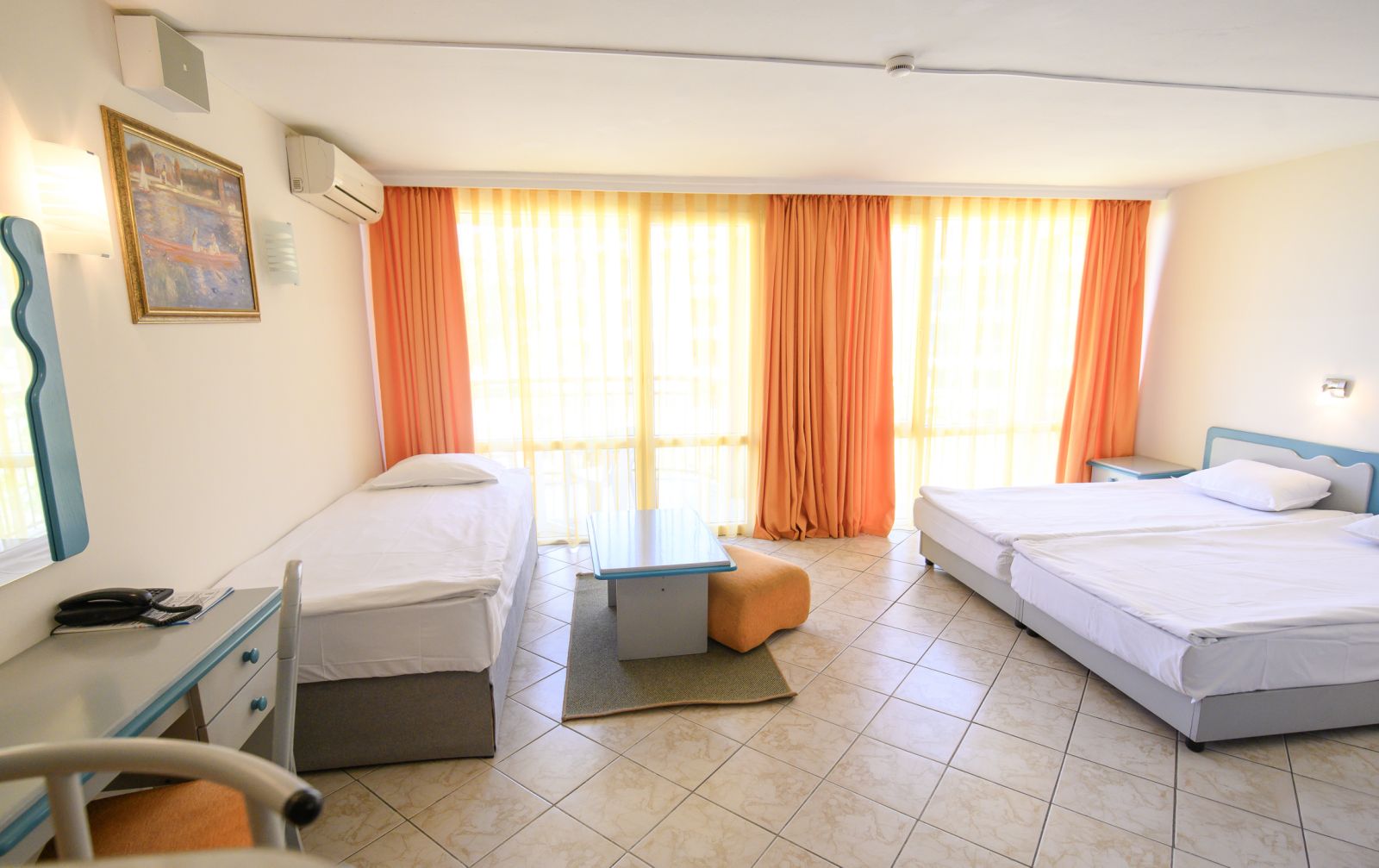 Hotel Iskar Family Suite with Balcony