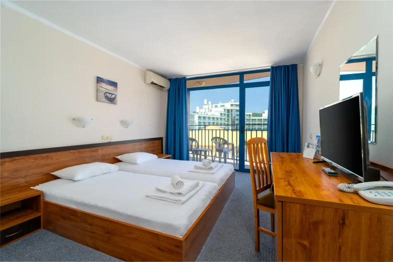 Standard Twin Room at MPM Hotel Condor